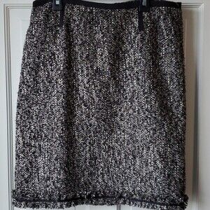 TALBOTS TWEED STRAIGHT BLACK TEXTURED WOOL SKIRT SIZE 10P 10 PETITE BOUCLE